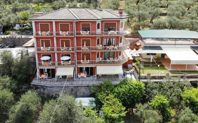 Casa Maria Brenzone sul Garda