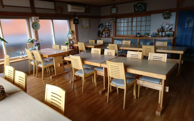 Apple Inn Takasaka