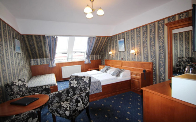 Old Prague Hotel