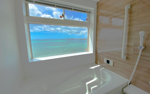 Private Villa Kin1 with ocean view and BBQ