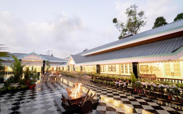 Mayfair Manor - Jungpana