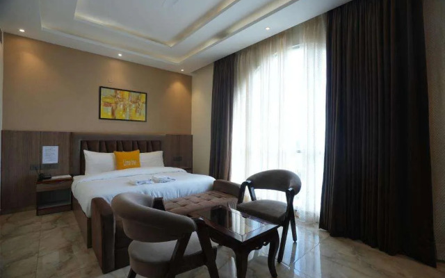 Lime Tree Hotel and Banquet Greater Noida