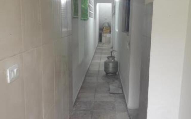 Casa a 80m da Praia das Toninhas