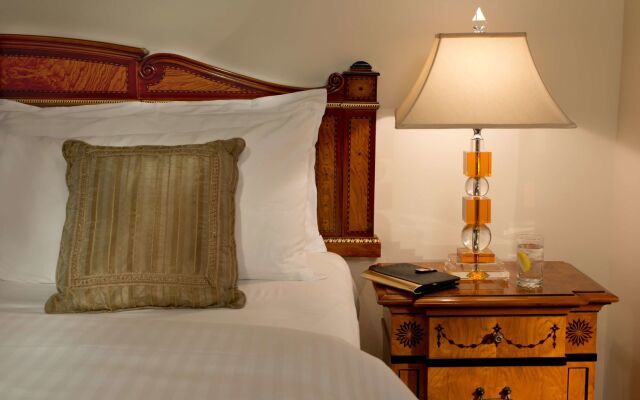 The Kimberly Hotel
