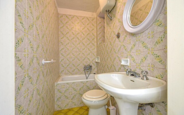 Awesome Home in Recco With Wifi and 3 Bedrooms