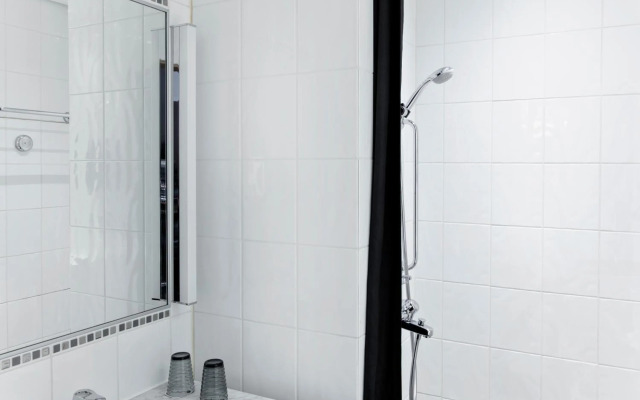 Eser Diamond Hotel & Convention Center