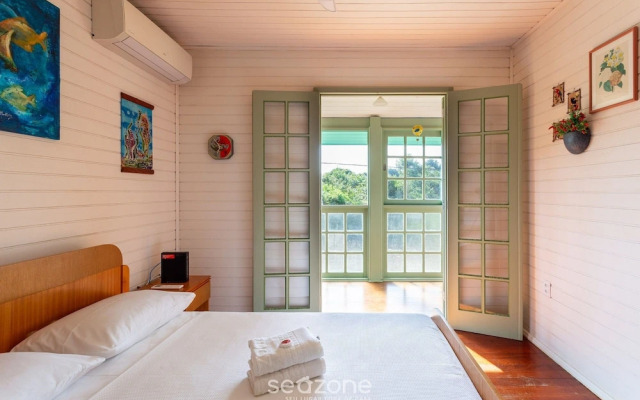 Pleasant Townhouse w/ BBQ 90m From the Sea Rdd657