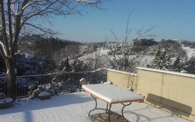 La Dolce Vita studio with free private parking
