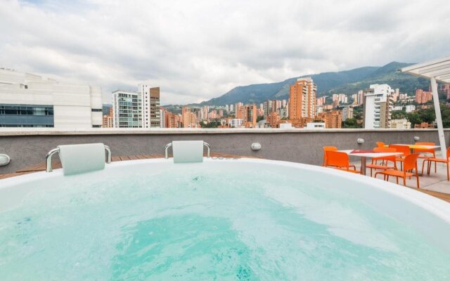 Hampton by Hilton Medellin