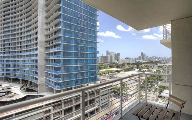 Design District Midtown Apartments by NUOVO