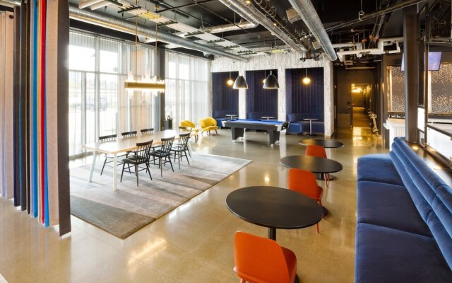 Aloft Austin Airport