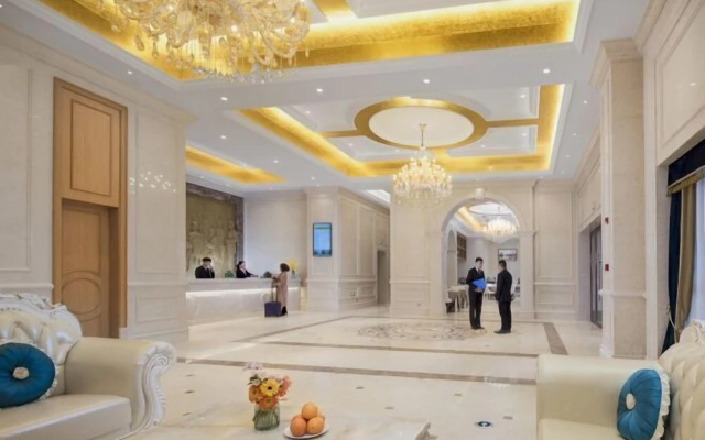 Vienna Hotel (Jinhua Municipal Government, Wanda Plaza) – Lobby – Jinhua