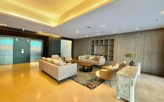Liv Hotel Zona G