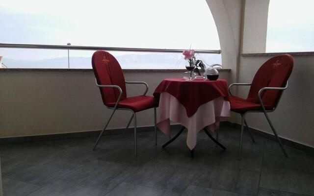 Garfild Guest house