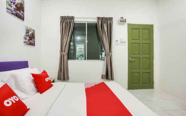 OYO 89476 Green Villa Resort