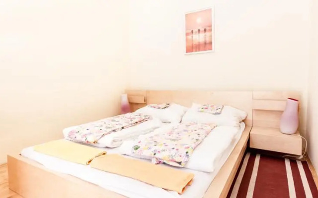 Avantgarde Suites - Broadway