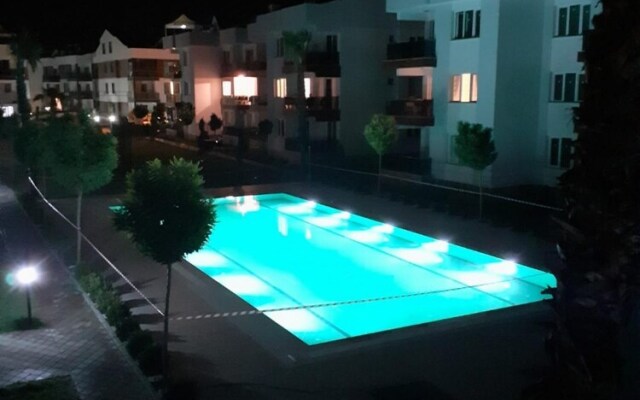 Cozy Flat With Shared Pool and Balcony in Dalaman