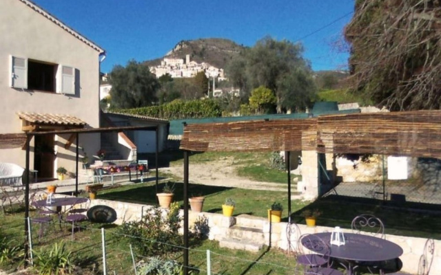 Noelie, Ground Floor Apartment for 6 People