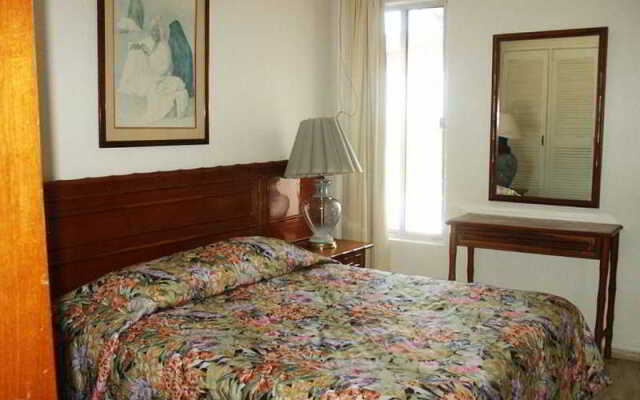 Cristalmar Resort & Beach Club