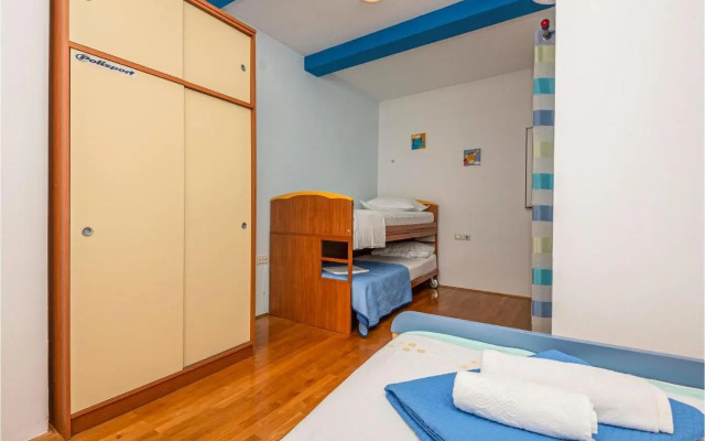 Apartments Igrane