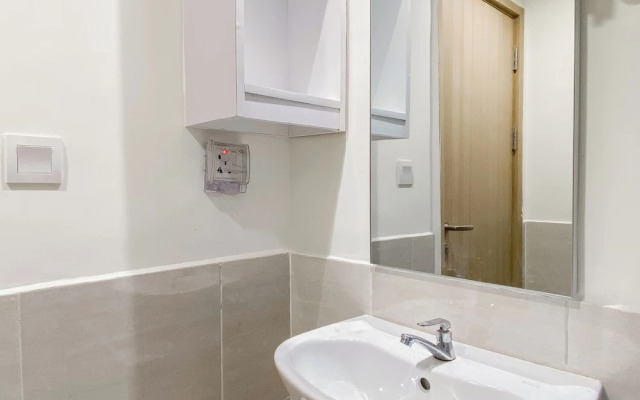 Homey And Good 2Br At Meikarta Apartment