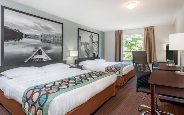 Super 8 by Wyndham Peterborough