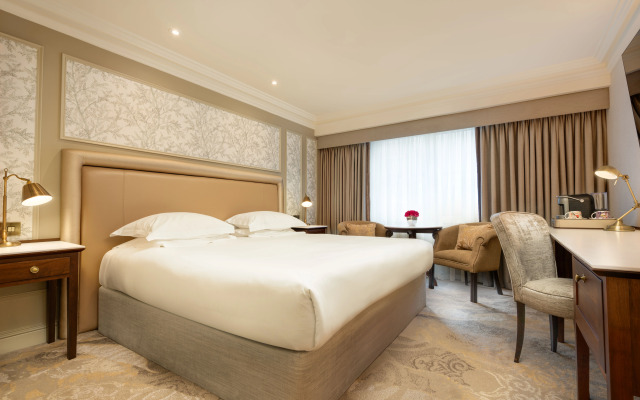 Brooks Hotel