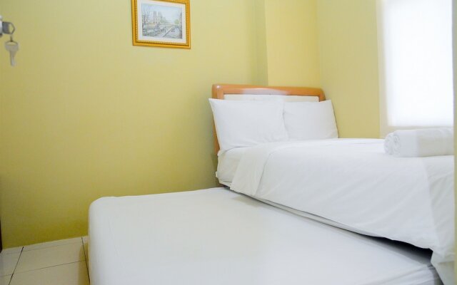 Comfy 2BR Green Bay Pluit Apartment