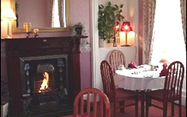 Birnam Guest House