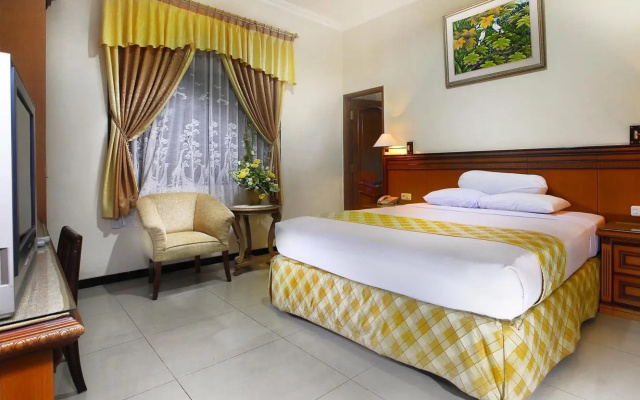 Ning Tidar Hotel – Guest Rooms – Mertoyudan