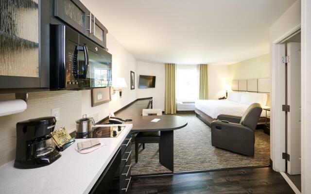 Candlewood Suites Columbus-Northeast by IHG