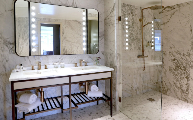 Bank Hotel, a member of Small Luxury Hotels of The World