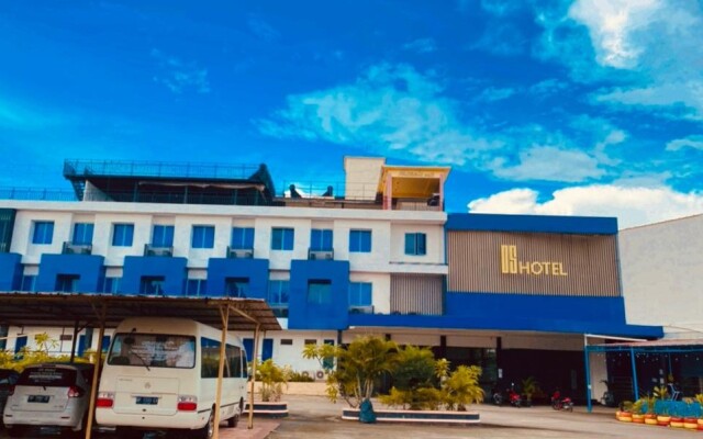 hotelImage
