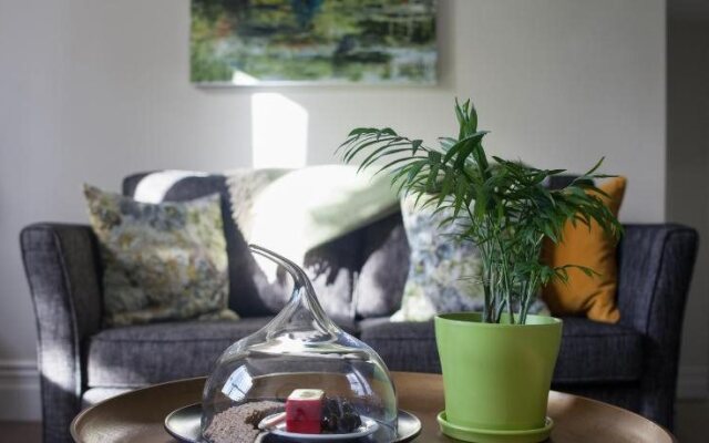 Andelin Guest House