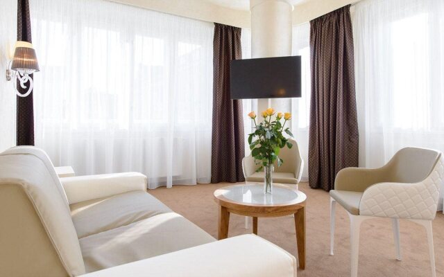 Myo Hotel Mysterius