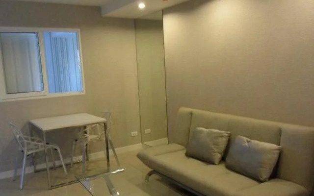 Zenith Place Condominium