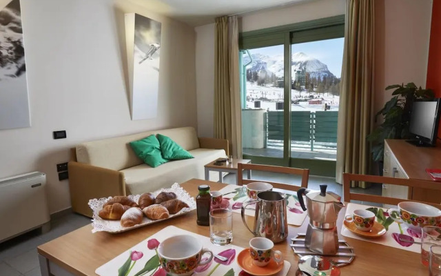 Teleo 103 Ski In - Ski Out 50m