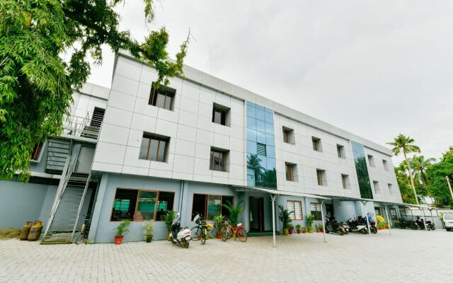 Vembanad Tourist Home By OYO Rooms