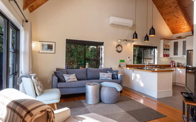 Whisper Cottage