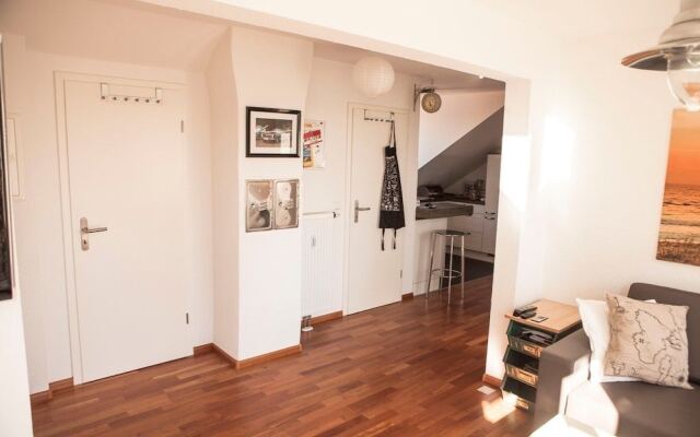 Deluxe City Apartment