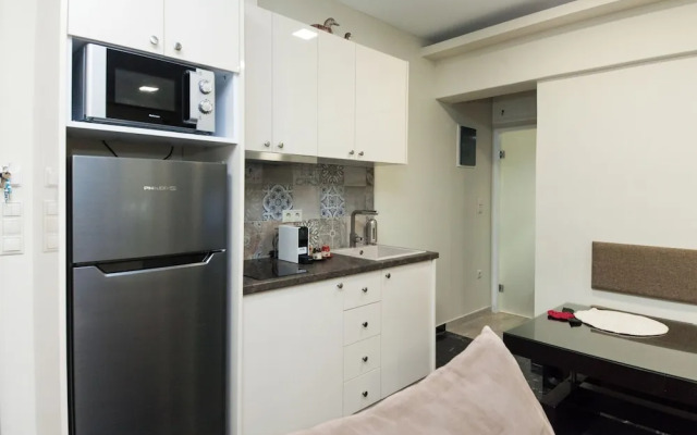 Stylish Athinas House in Kallithea