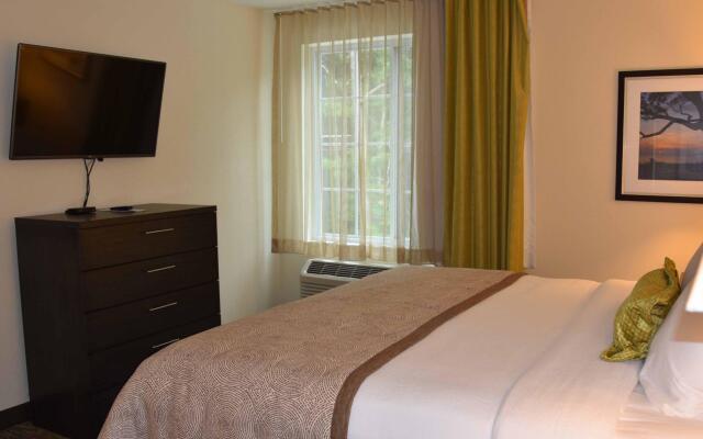 Candlewood Suites Pearl by IHG