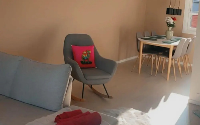 Arctic Apartment Modern 3-bed House in Tromso