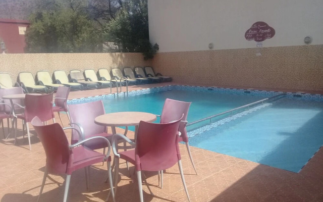 Hotel Amalou