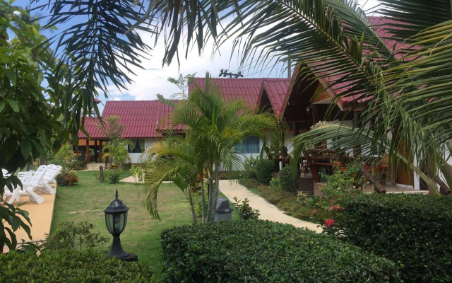 Hana Lanta Resort