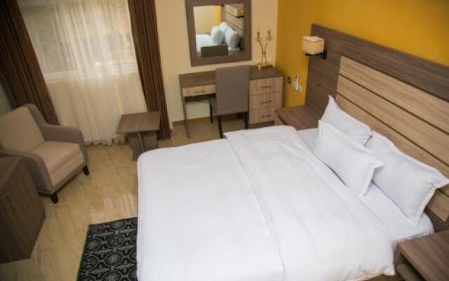 Consort Luxury Suites