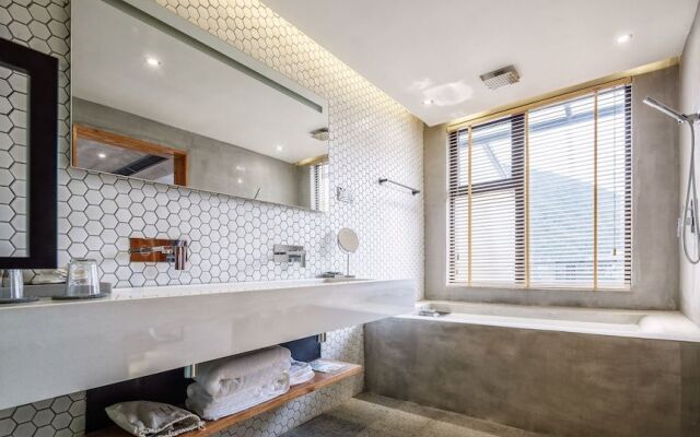 Zhangjiajie SIXX Hotel