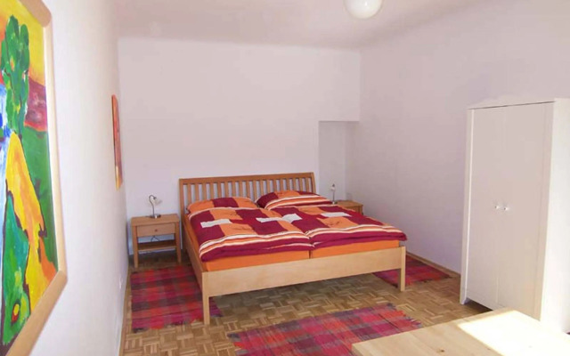 Apartment Center