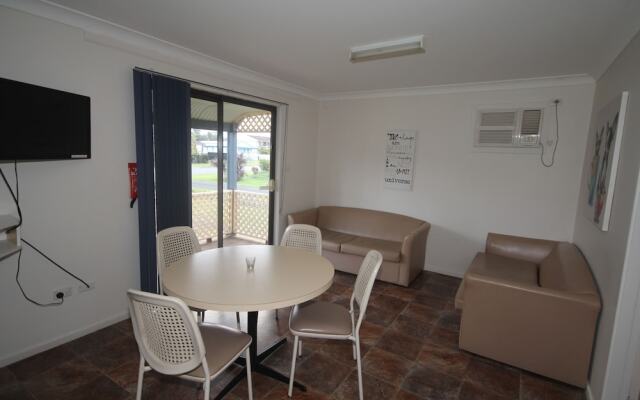 Amaroo Resort
