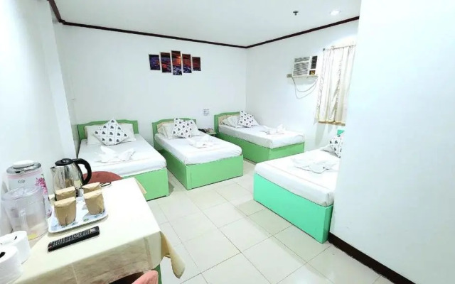 Dynasty Court Hotel & Restaurant